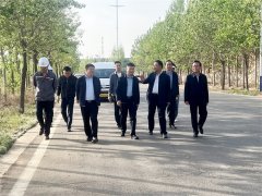 <b>垣曲縣委副書記、縣長馬巍蒞臨華兆住工調研指導工作</b>